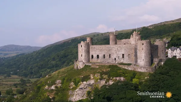 Preview thumbnail for Why Wales Is the Place to Go for Medieval Castles